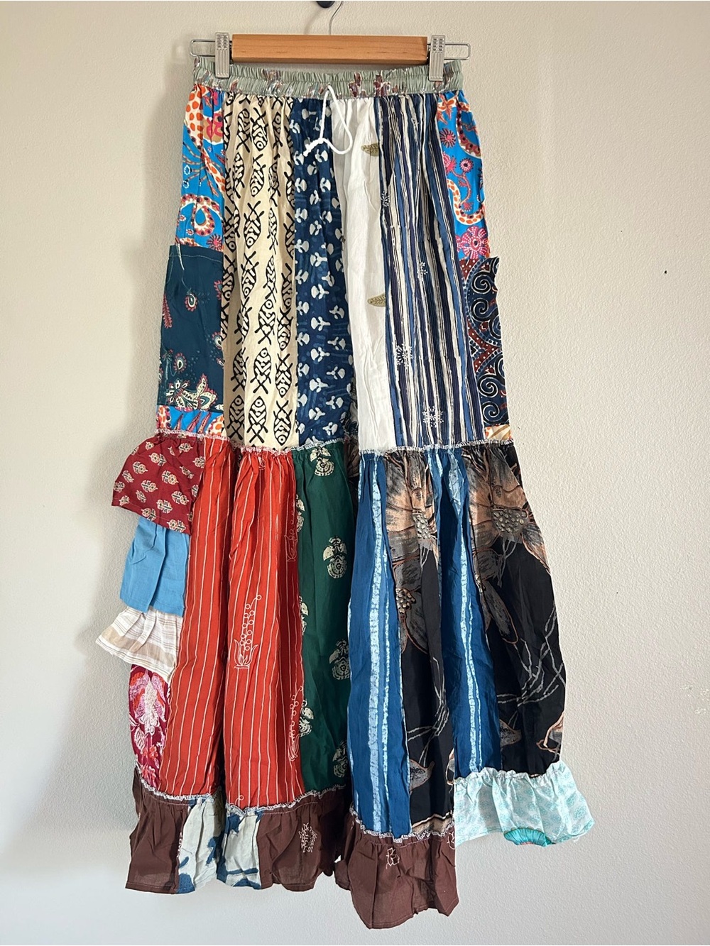 Boho Patchwork Wide Leg Pants Ruffle Hem one Size NWOT - Picture 2 of 3